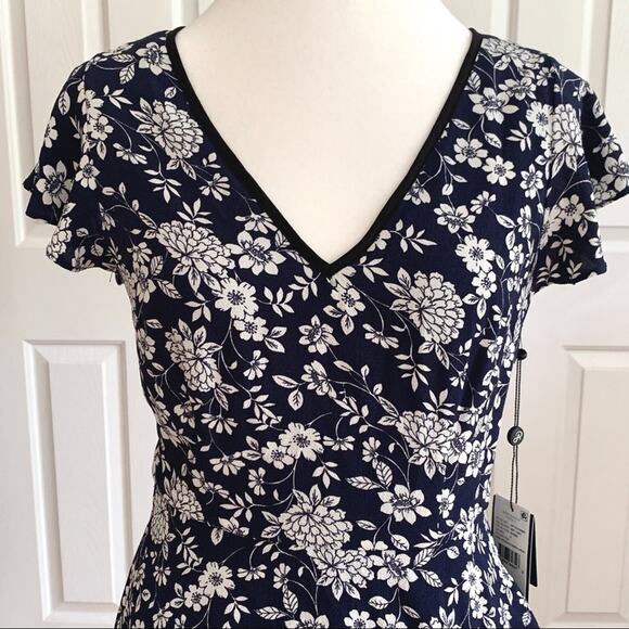 Adrianna Papell Dress Ditsy Navy Ivory Petunia Tiered Cap Sleeve Size 4 NEW - Picture 2 of 15